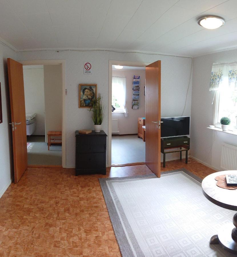 Stuga Vad Vatten Asarp Exterior photo